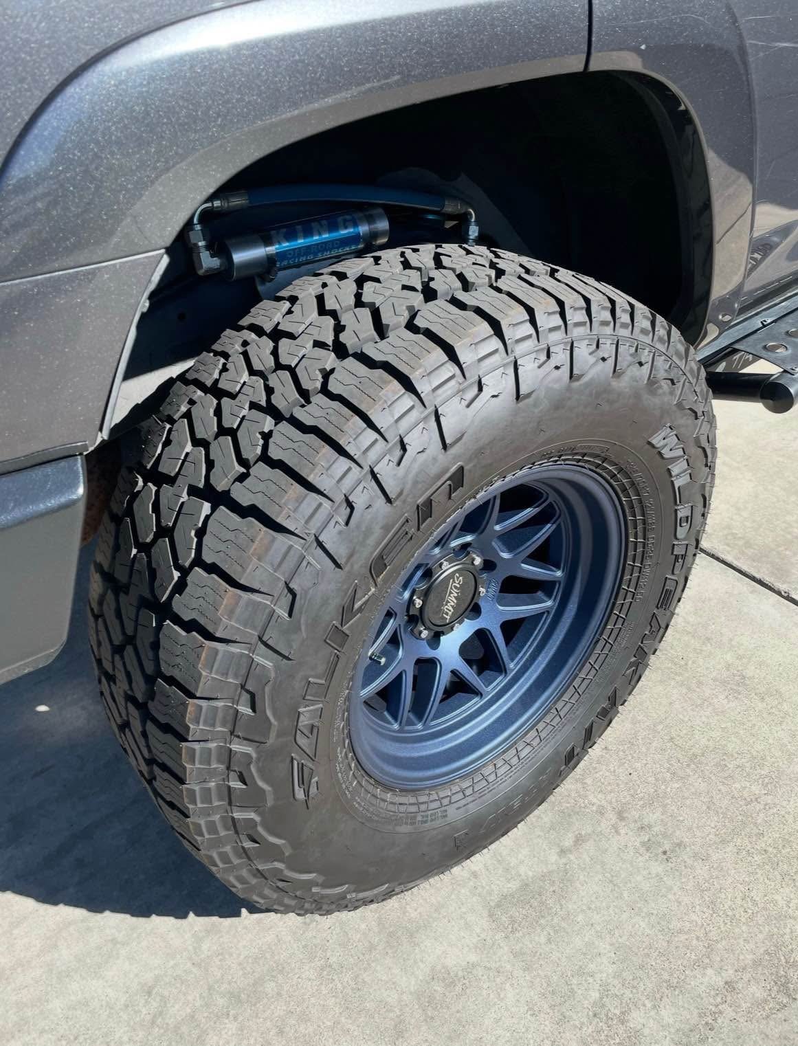 10+ 4runner (Non-KDSS) & (KDSS) King 2.5 EXT. Travel suspension kits in stock!!!! - Image 8