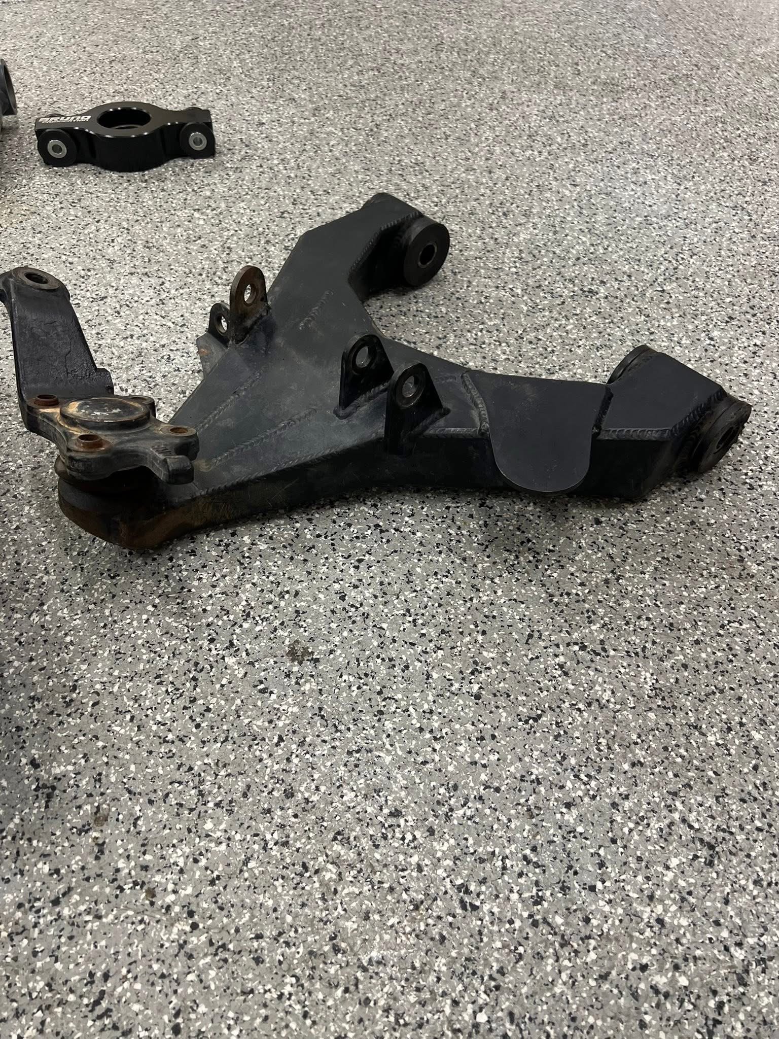 Complete Suspension & Rear End Package – 1st Gen Toyota Tundra / Sequoia - Image 6